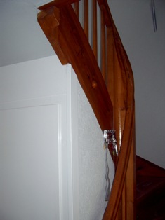 Treppenrenovierung an einer gebogenen Treppe