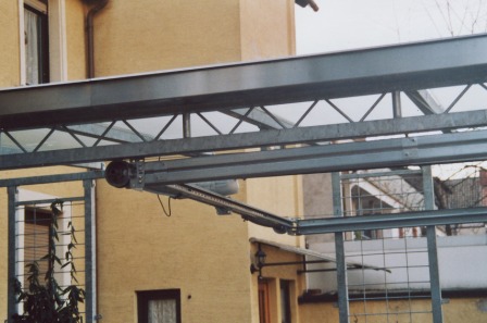 Car Port in Stahl verzinkt mit Gitterträgern