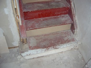 Treppenrenovierung davor
